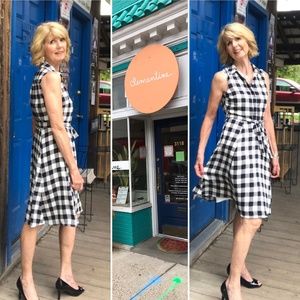LABOR DAY  CLEARANCE Banana Republic Checked Dress